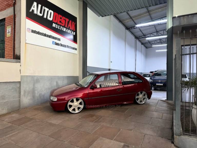 VOLKSWAGEN - GOL - 1995/1995 - Vermelha - R$ 42.000,00