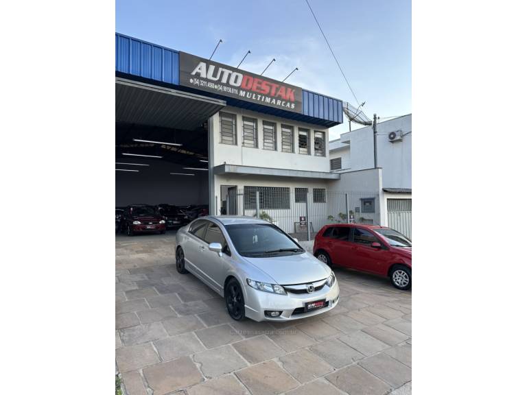 HONDA - CIVIC - 2008/2008 - Prata - R$ 53.900,00