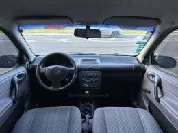 CHEVROLET - CORSA - 1999/1999 - Verde - R$ 16.999,00