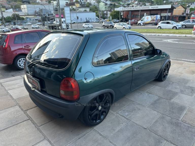 CHEVROLET - CORSA - 1999/1999 - Verde - R$ 16.999,00