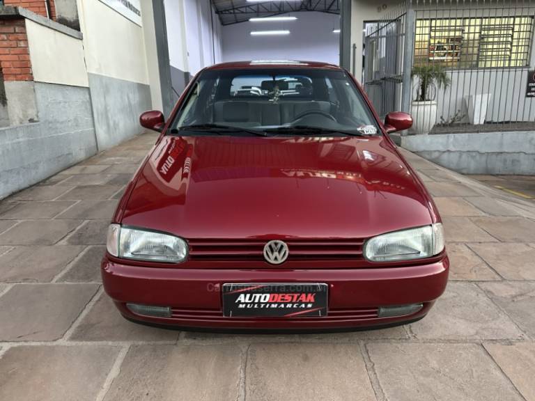 VOLKSWAGEN - GOL - 1995/1995 - Vermelha - R$ 42.000,00