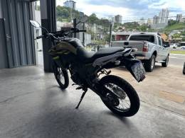YAMAHA - XTZ 250 - 2023/2023 - Marrom - R$ 27.900,00