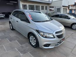 CHEVROLET - ONIX - 2019/2019 - Prata - R$ 51.900,00