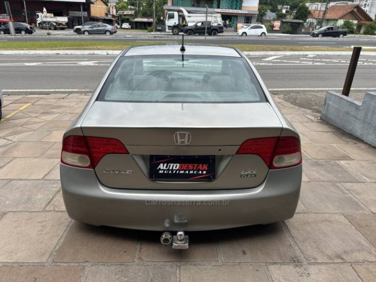 HONDA - CIVIC - 2008/2008 - Bege - R$ 55.000,00
