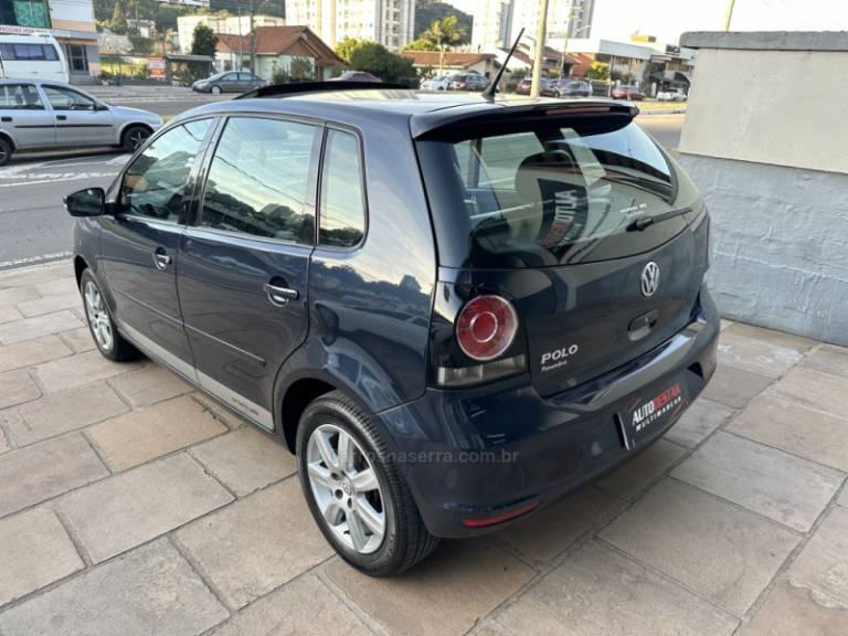 VOLKSWAGEN - POLO - 2012/2012 - Azul - R$ 60.900,00