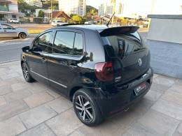 VOLKSWAGEN - FOX - 2011/2011 - Preta - R$ 41.900,00