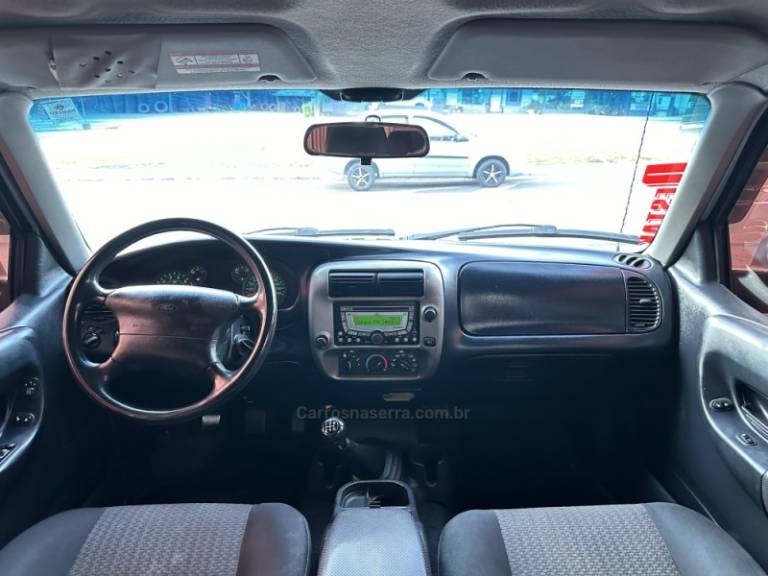 FORD - RANGER - 2012/2012 - Prata - R$ 64.900,00